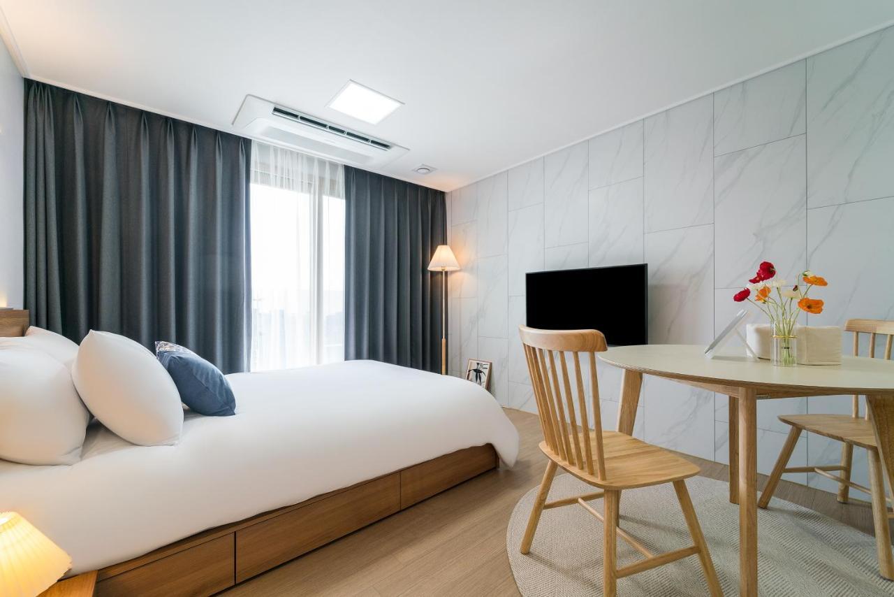 Urbanstay Jeju Airport Eksteriør bilde